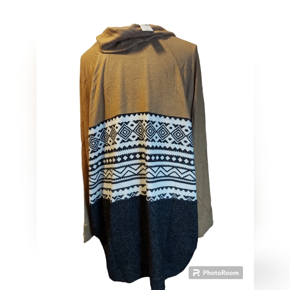 Maurices Lightweight Long Sleeve Sweater Women's Size 2X NWT - Picture 2 of 7